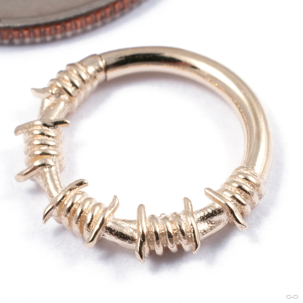 Barbed Wire Seam Ring in Gold from Tawapa - Image 2