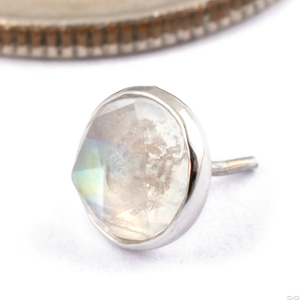 Bezel-set Rose-cut Cabochon Press-fit End in Gold from BVLA - Image 11