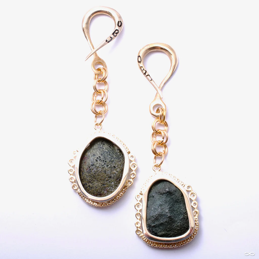 Crossovers with CZ Lined Black Druzy from Oracle - Image 4