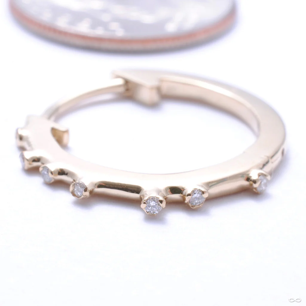 Everythingness Outward-facing Clicker in Gold from Pupil Hall - Image 3