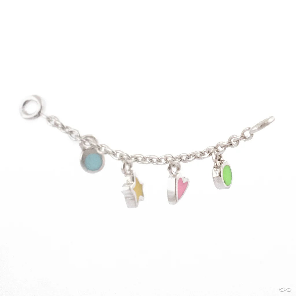 Forward-Facing Fun & Games Lynx Chain in Gold from Pupil Hall - Image 3