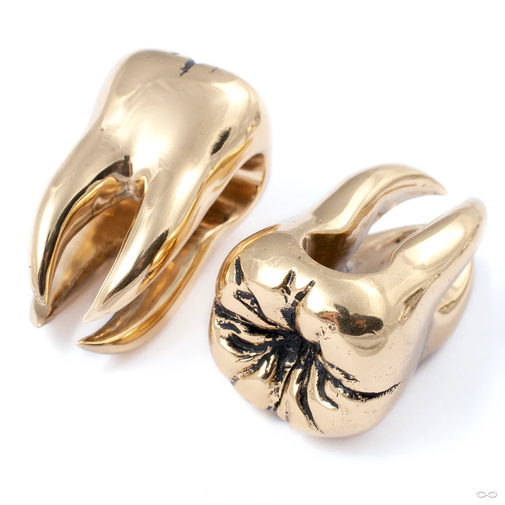 Goliath’s Tooth from Queen of the Ashes Jewelry - Image 3