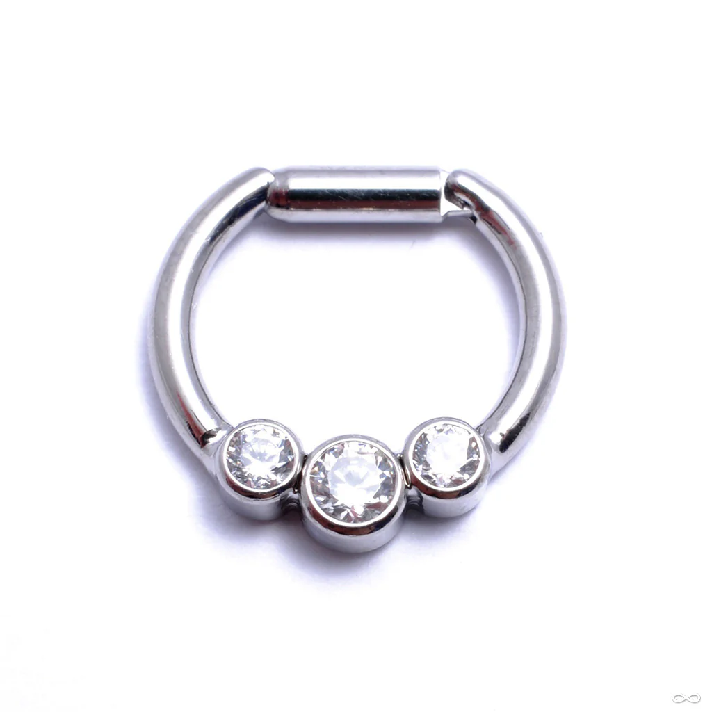 Hinged Ring with Three Bezel-set Gemstones in Titanium from Intrinsic - Image 4