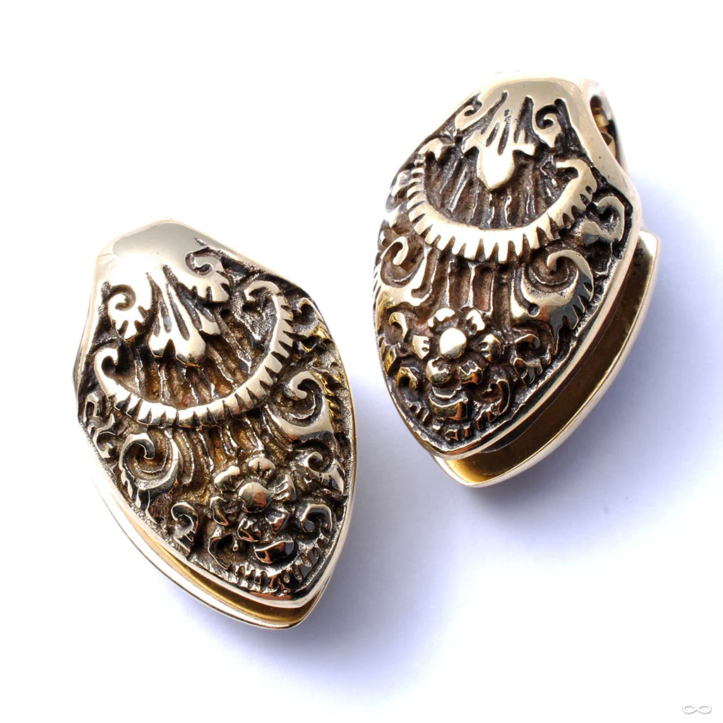 Ornate Spade Weights from Diablo Organics - Image 2