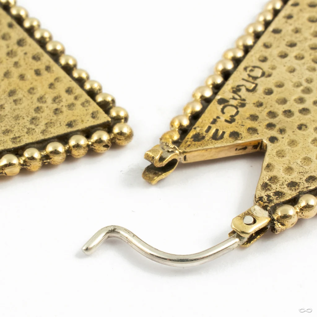 Triforce Earrings from Oracle - Image 3