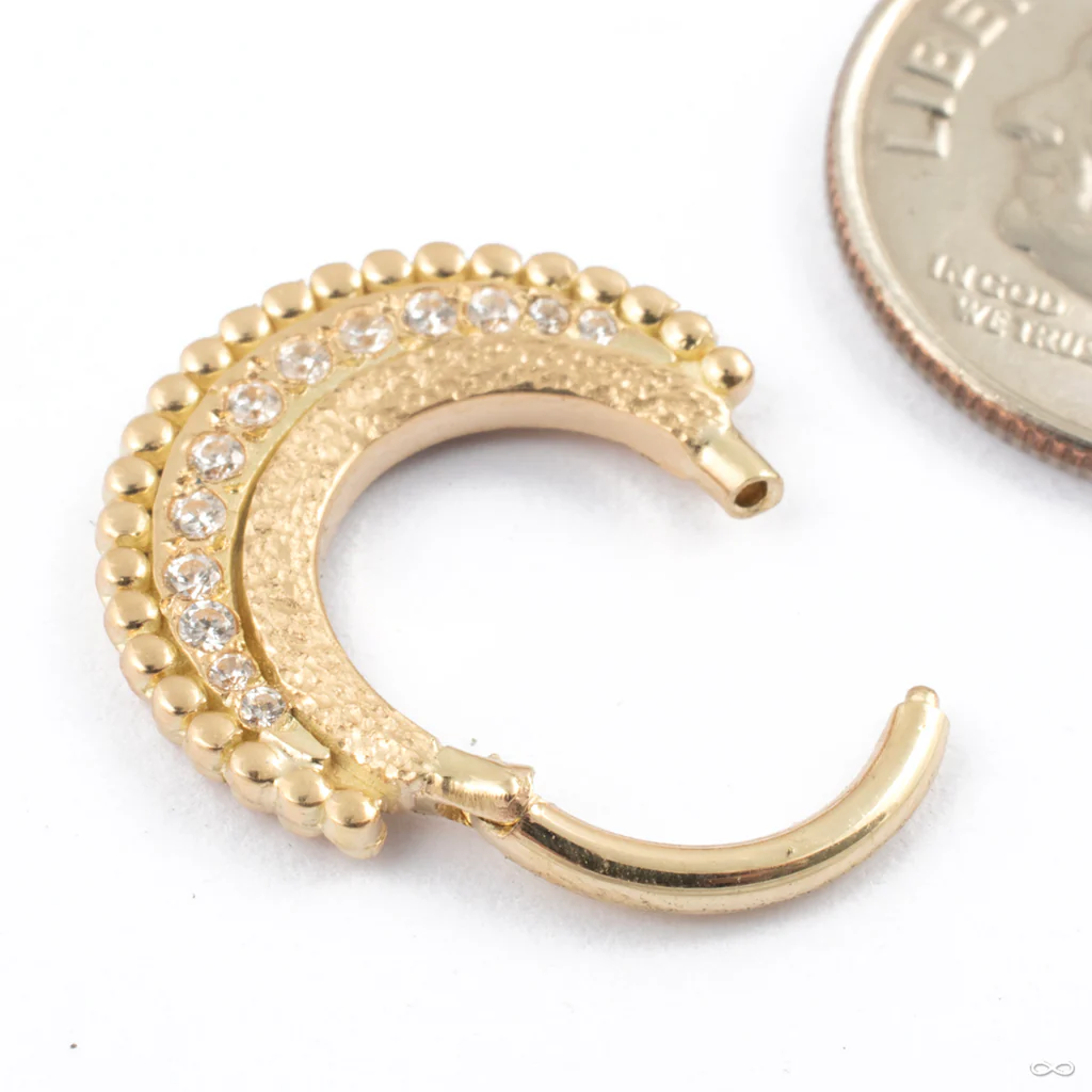 War Horse Clicker with Gems in Gold from Maya Jewelry - Image 4